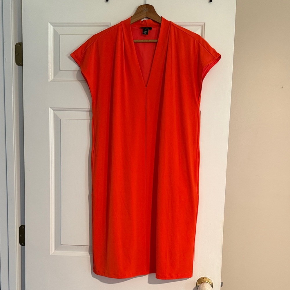 Halogen V-Neck Midi Shift Dress in Orange-Red